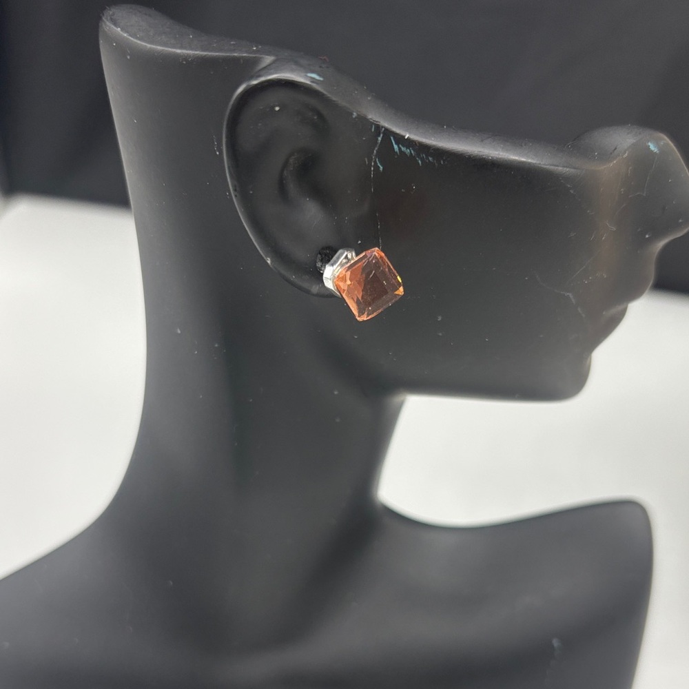 Square Faceted Orange Crystal Stud Earrings - Elegant Women's Jewelry